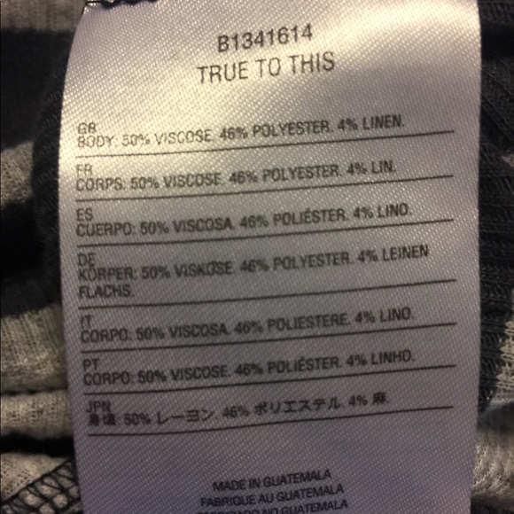 🐞🐞🐞 Volcom Navy and gray striped v neck dress XS - Picture 11 of 11